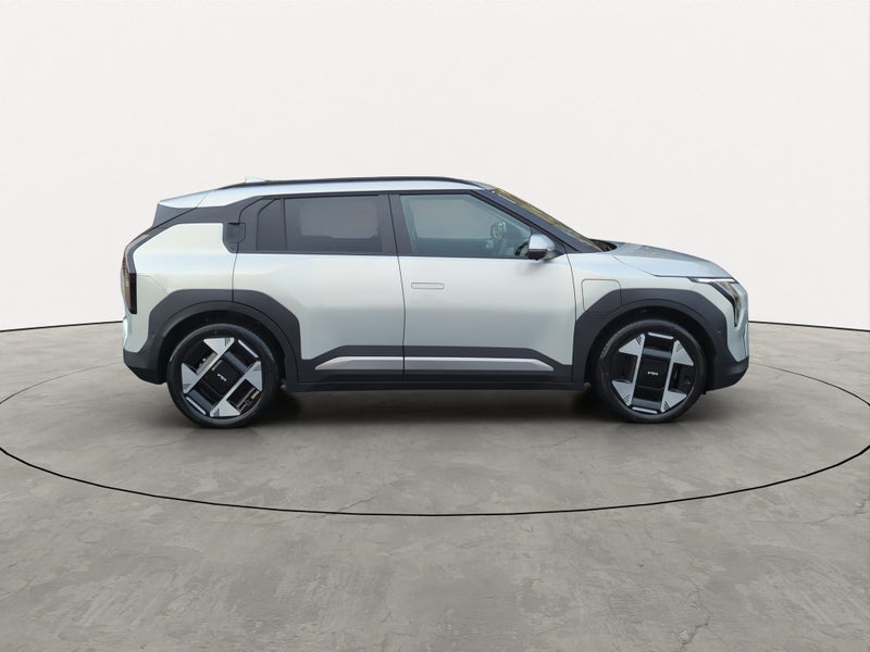 2025 Kia EV3 Earth FWD LR image 3