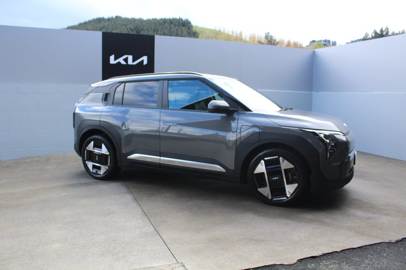 2025 Kia EV3 Earth Long Range 2WD image 5