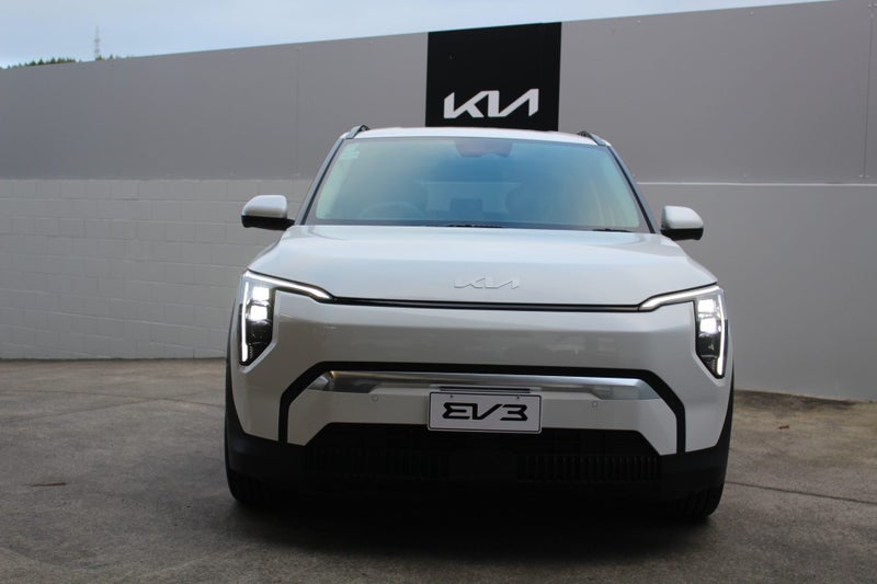 2025 Kia EV3 Earth Long Range 2WD image 4