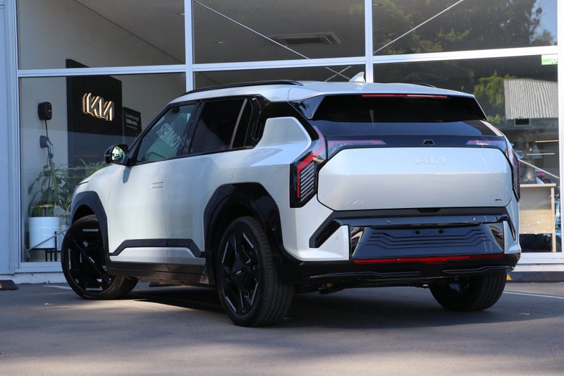 2025 Kia EV3 GT- LINE LR 2WD 81.4KWH image 2