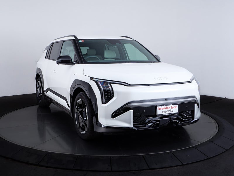 2025 Kia EV3 GT-Line LR image 1