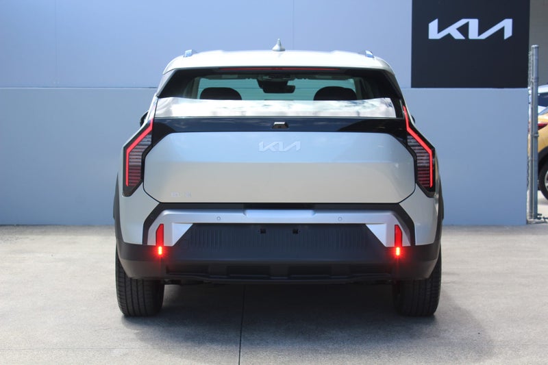 2025 Kia EV3 Light 81kWh *605km RANGE image 4