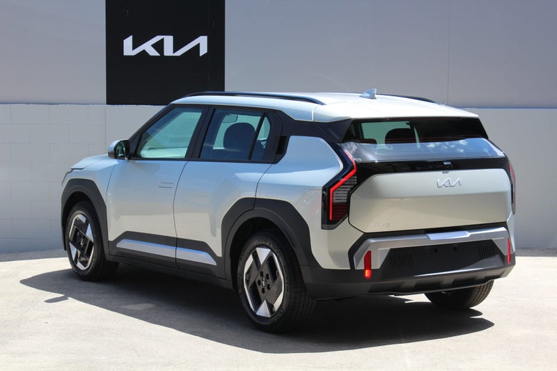 2025 Kia EV3 Light 81kWh *605km RANGE image 5