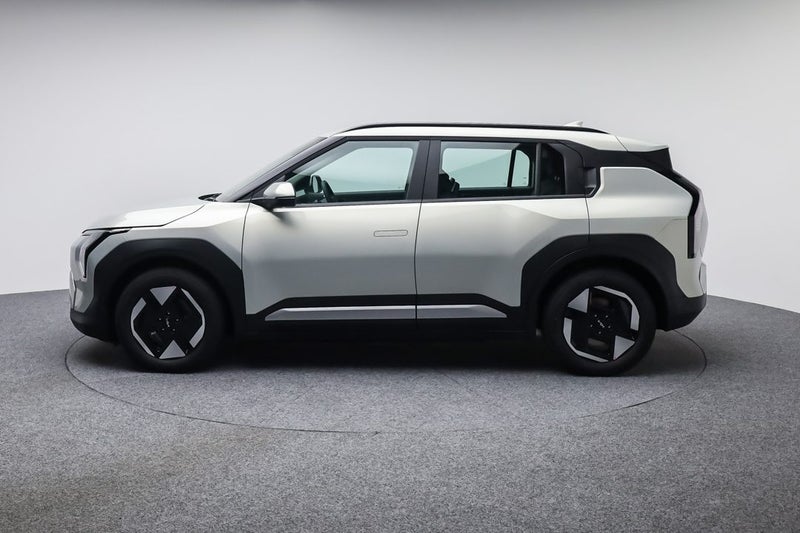 2025 Kia EV3 Light FWD LR image 4
