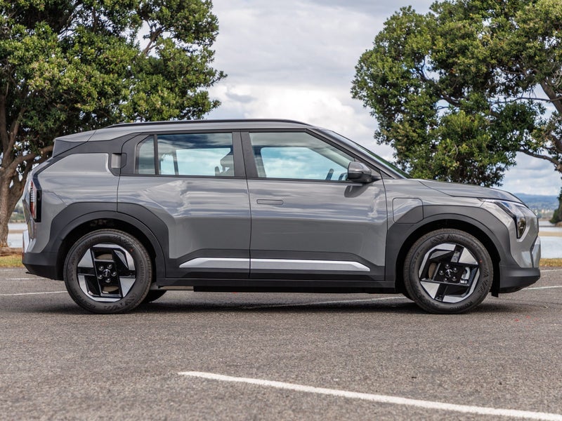 2025 Kia EV3 LIGHT LONG RANGE image 5