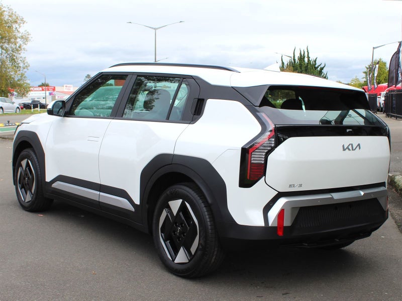 2025 Kia EV3 LIGHT LR 2WD image 4