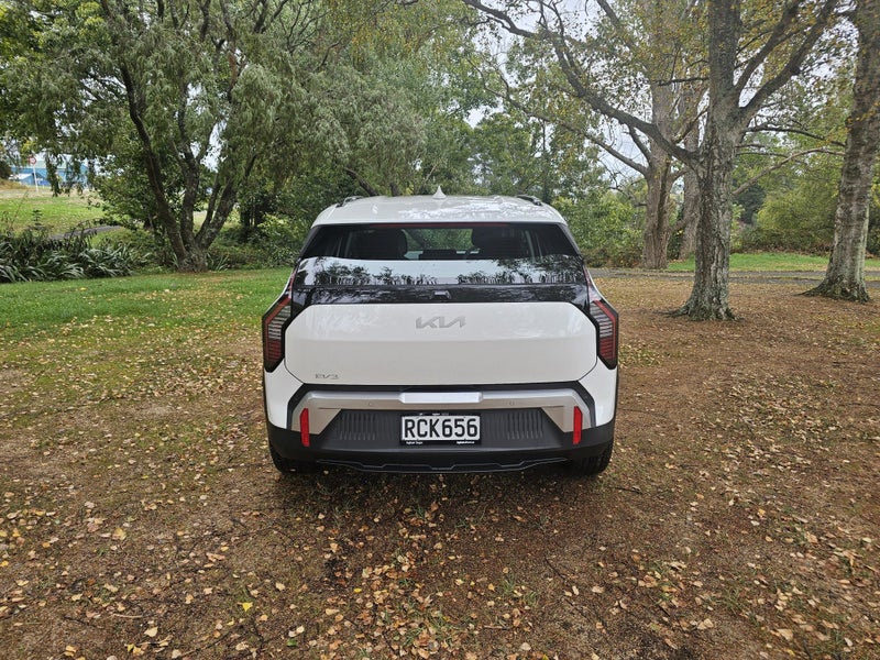 2025 Kia EV3 LIGHT LR 2WD 81KWH image 4