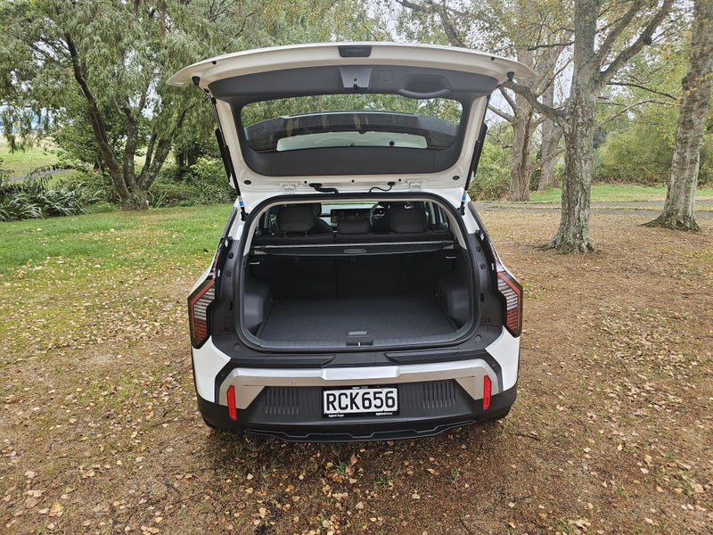 2025 Kia EV3 LIGHT LR 2WD 81KWH image 5