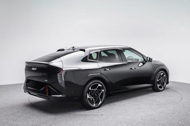 2025 Kia EV4 GT-Line FWD LR image 4