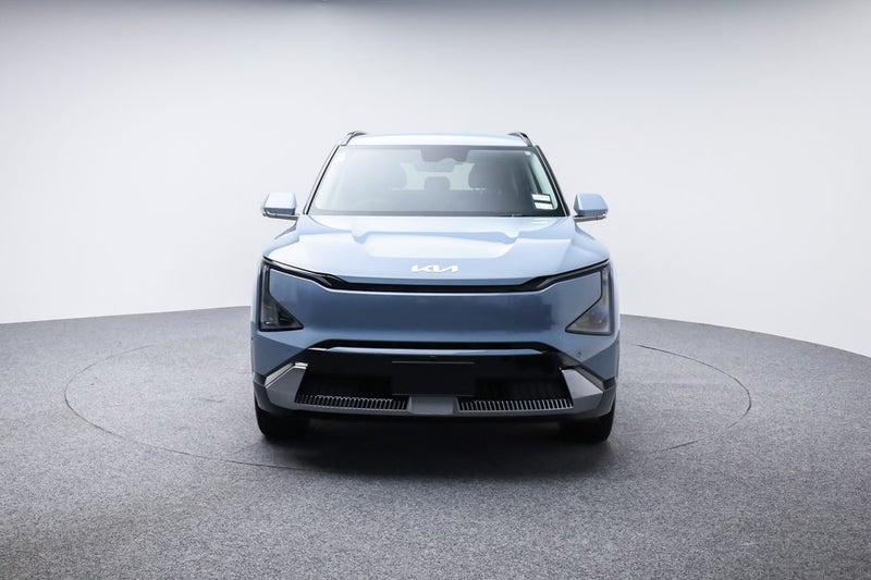 2025 Kia EV5 Earth AWD image 2