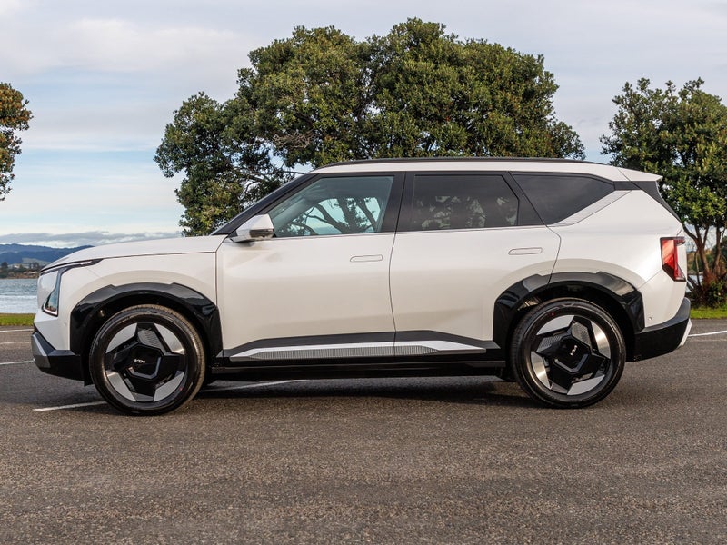 2025 Kia EV5 EARTH LONG RANGE 2WD image 3