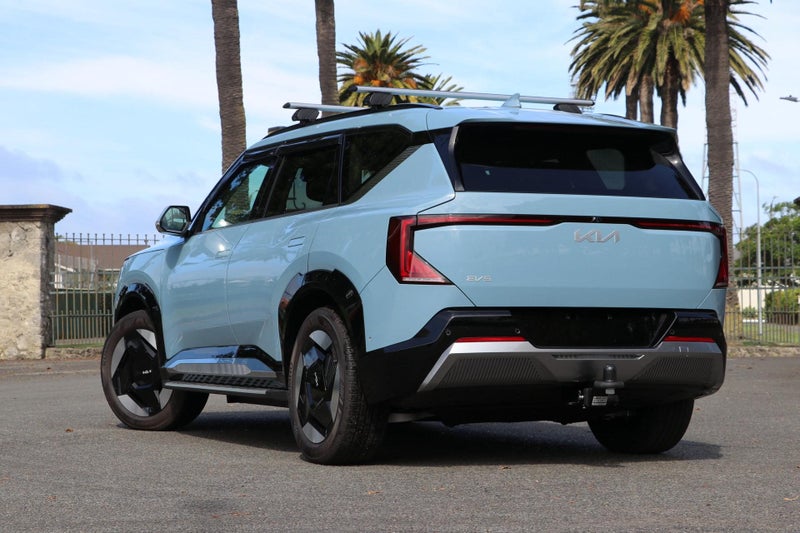 2025 Kia EV5 Earth Long Range AWD image 2