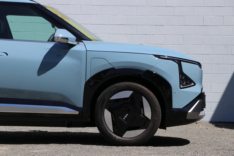2025 Kia EV5 Earth Long Range AWD image 4