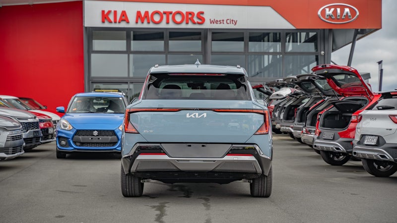 2025 Kia EV5 Earth Lr Awd 88Kwh image 4