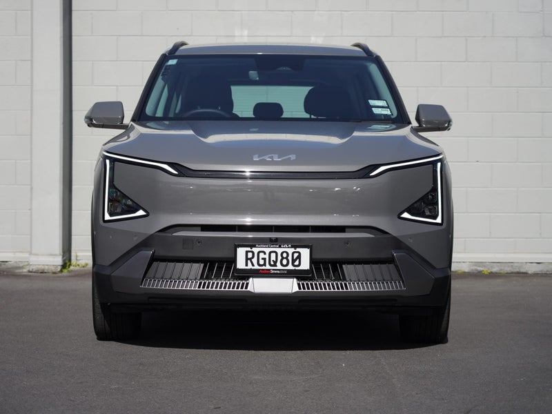 2025 Kia EV5 Light+ 2WD LR image 3