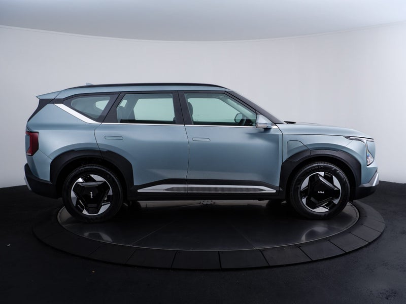 2025 Kia EV5 Light 881.kWH image 4