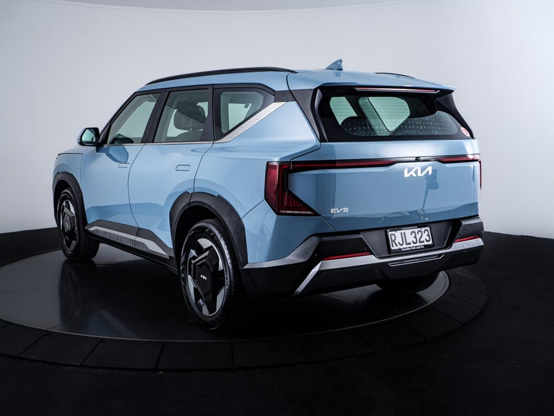 2025 Kia EV5 Light 88.1kWh image 5