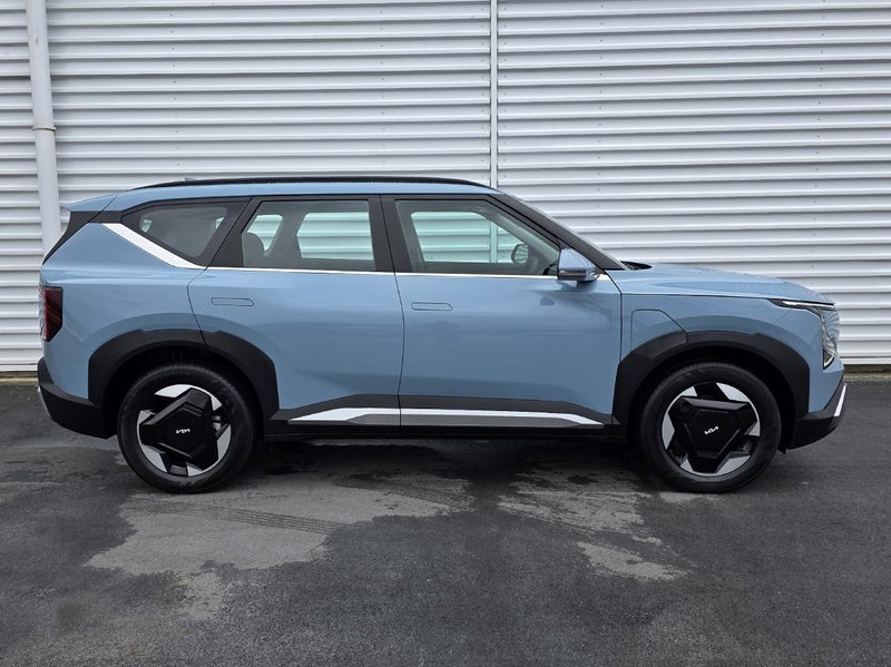 2025 Kia EV5 Light FWD LR image 3