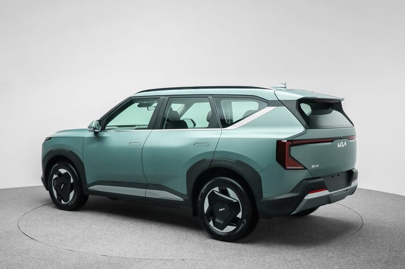 2025 Kia EV5 Light+ FWD LR image 5