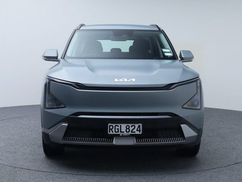 2025 Kia EV5 Light FWD LR image 3