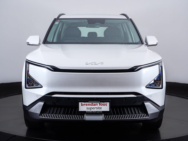 2025 Kia EV5 Light+ FWD LR image 5