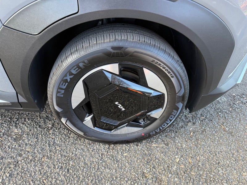2025 Kia EV5 Light Long Range 2WD 88kWh image 3