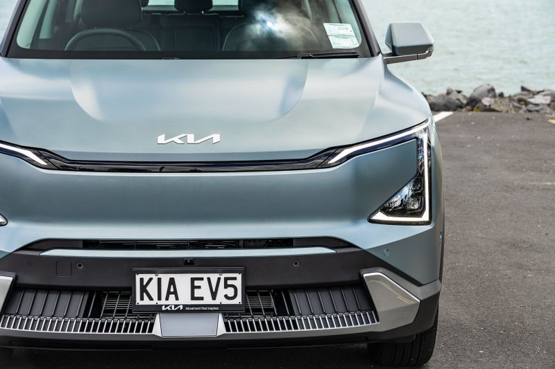 2025 Kia EV5 LIGHT LONG RANGE (88.1kWh) image 3