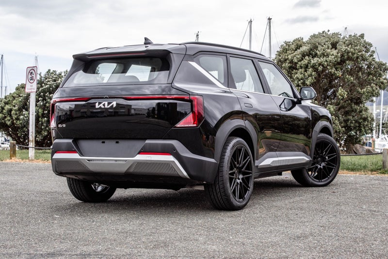 2025 Kia EV5 Light LR 2WD 88Kwh image 3