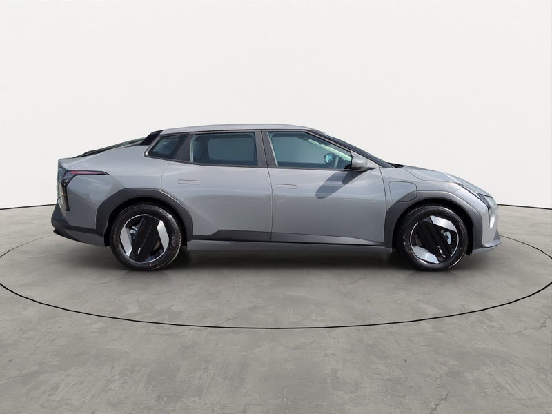 2025 Kia EV6 EV4 Light FWD LR image 3