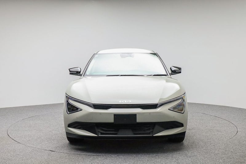 2025 Kia EV6 Light RWD LR image 4