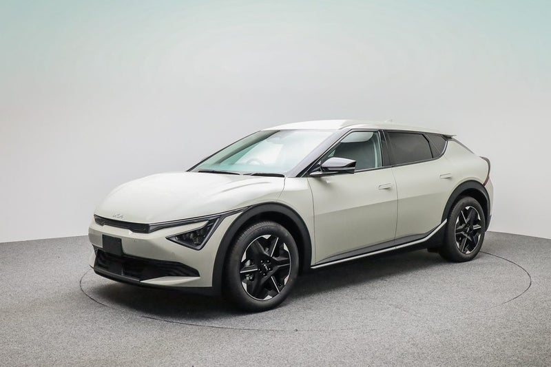 2025 Kia EV6 Light RWD LR image 5