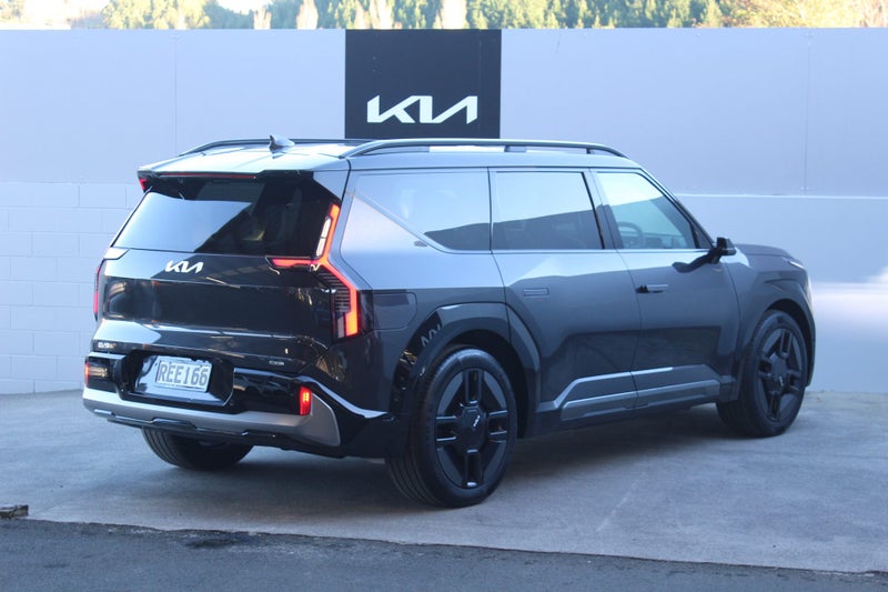 2025 Kia EV9 GT-LINE AWD LONG RANGE image 3