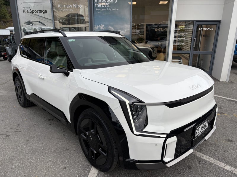 2025 Kia EV9 GT-Line AWD LR image 2