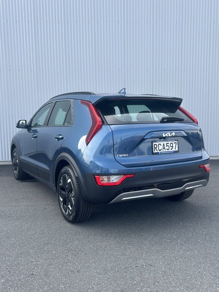 2025 Kia Niro EV LIGHT image 4