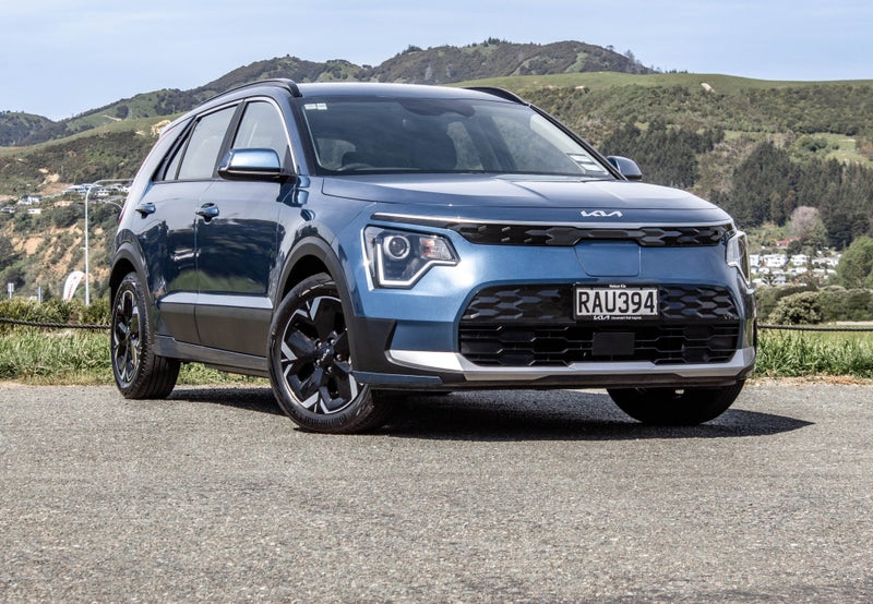 2025 Kia Niro EV Light 460 image 1