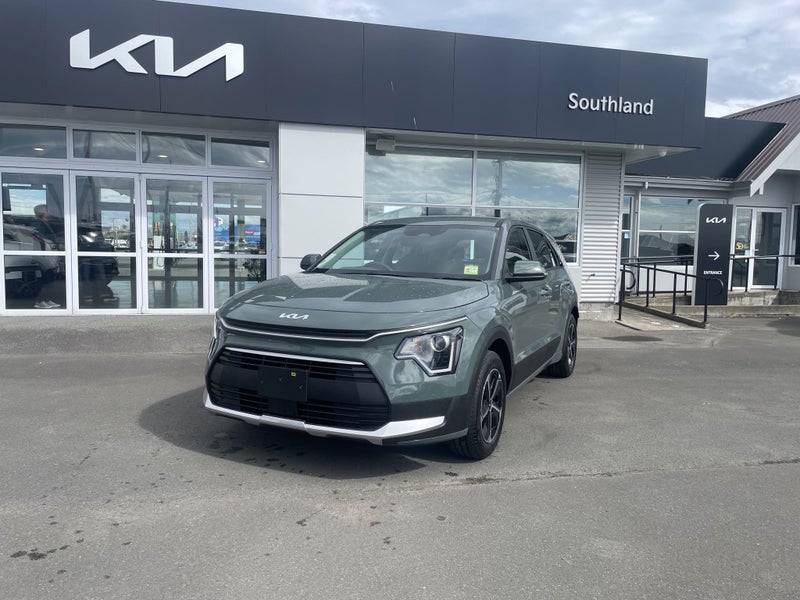 2025 Kia Niro HEV Light 1.6 Gasoline image 2