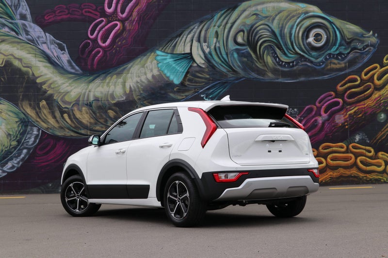 2025 Kia Niro HEV LIGHT 1.6PHT image 2