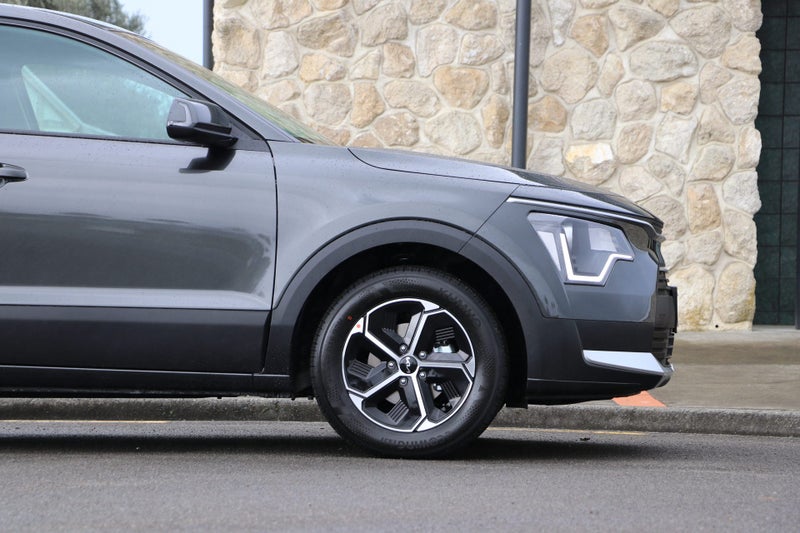 2025 Kia Niro HEV LIGHT 1.6PHT image 4
