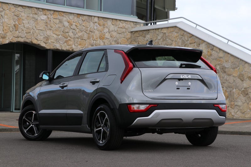 2025 Kia Niro HEV LIGHT 1.6PHT image 2