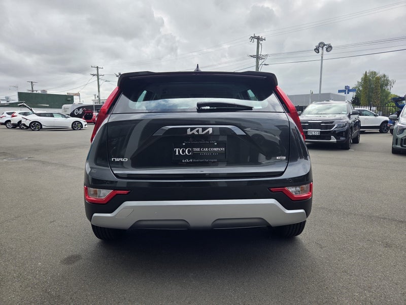 2025 Kia Niro LIGHT 1.6L HYBRID image 5