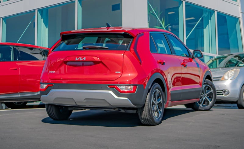2025 Kia Niro Light 1.6Ph/6Am image 2