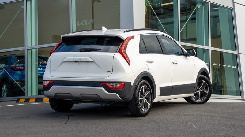 2025 Kia Niro Light 1.6Ph/6Am image 2