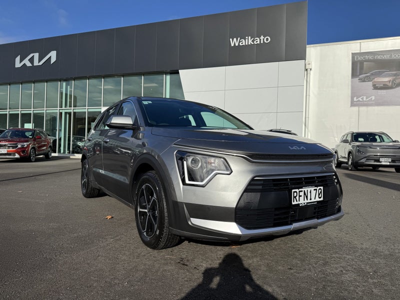 2025 Kia Niro Light 1.6Ph/6Am image 4
