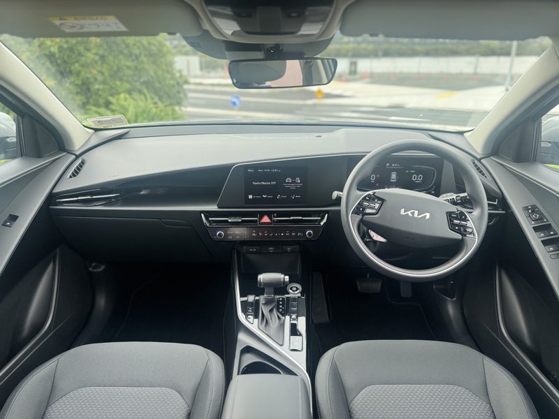 2025 Kia Niro Light 1.6Ph/6Am image 2
