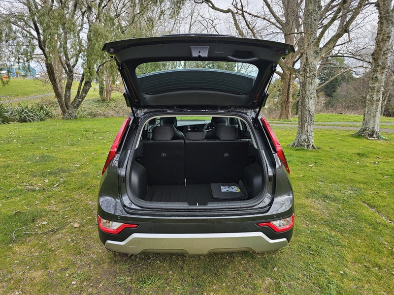 2025 Kia Niro LIGHT 1.6PH/6AM image 5