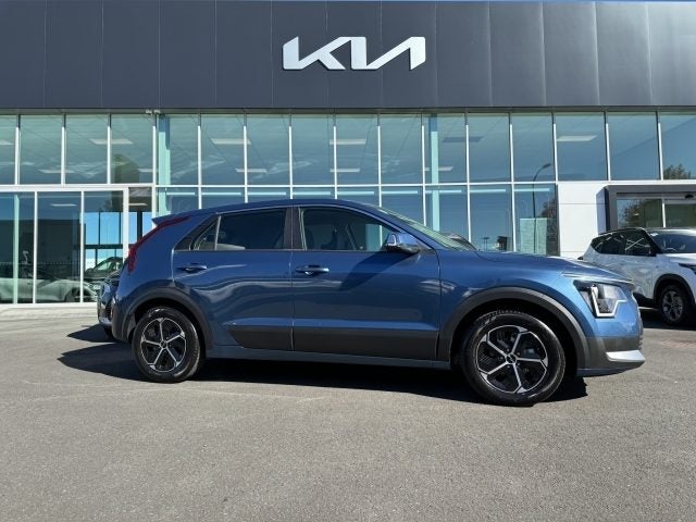 2025 Kia Niro Light Hybrid 1.6Ph/6Am image 1