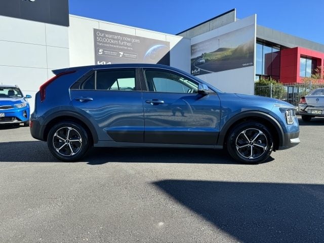 2025 Kia Niro Light Hybrid 1.6Ph/6Am image 4