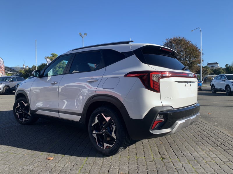 2025 Kia Seltos image 4
