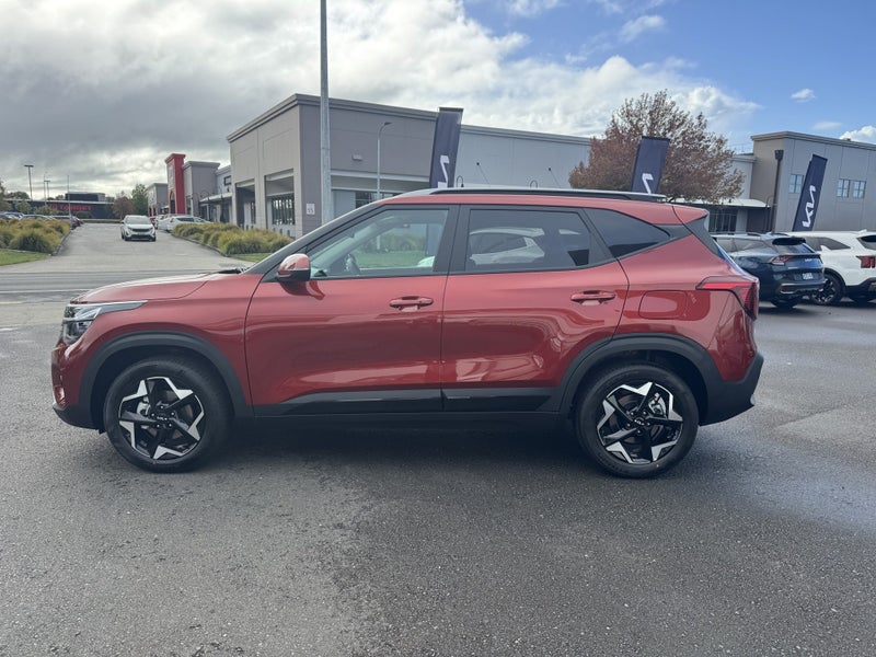 2025 Kia Seltos EX 2.0 LITRE PETROL AUTO . image 5