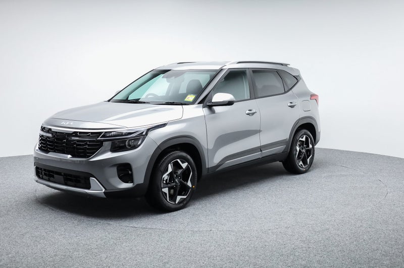 2025 Kia Seltos EX 2.0 Petrol image 3